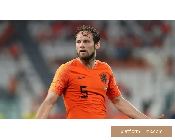 戴利布林德西甲主场推射破门锦上添花助球队锁定胜局再度扩大优势