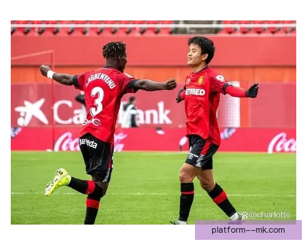 久保建英对阵AC米兰欧冠比赛中的战术价值与体系影响解析全景 久保建英对阵AC米兰欧冠比赛中的战术价值与体系影响解析全景